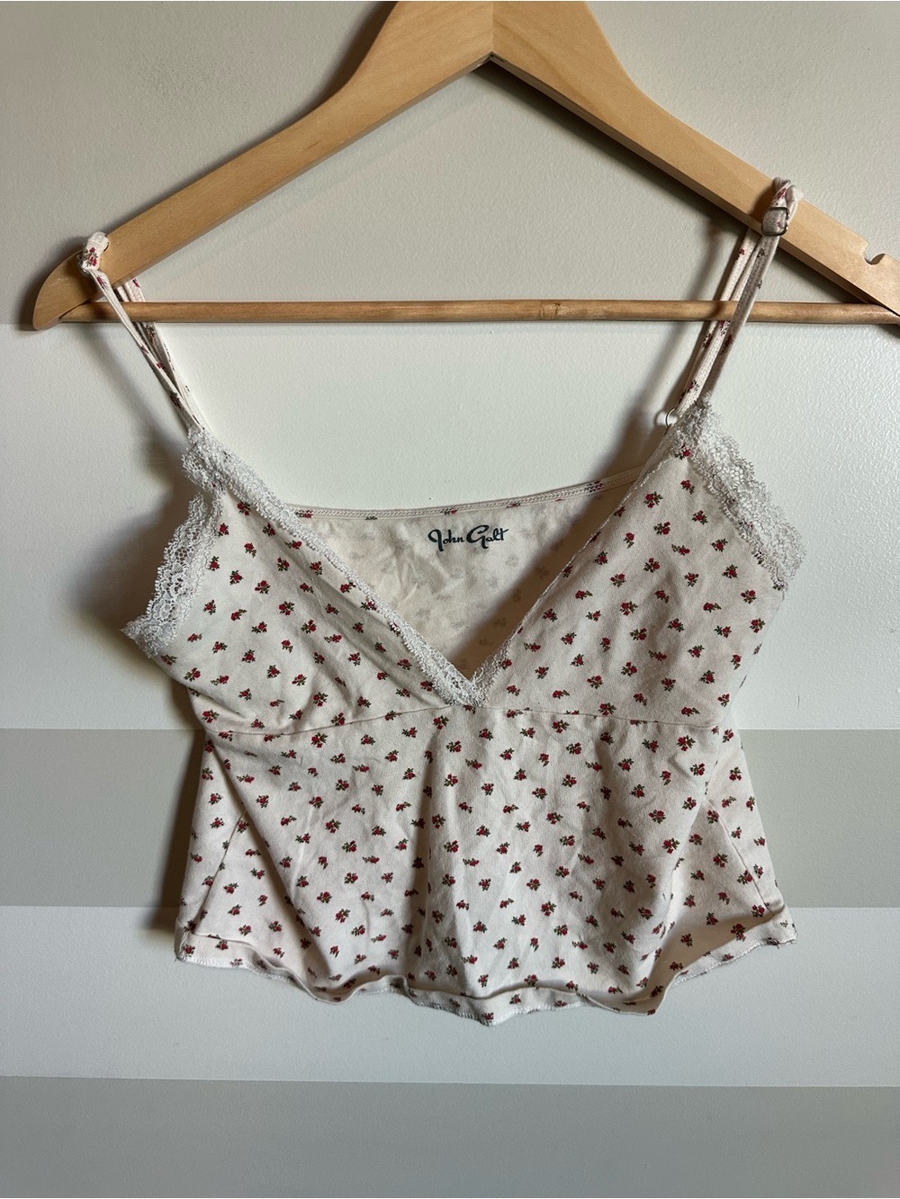 Brandy Melville Amara Floral Tank